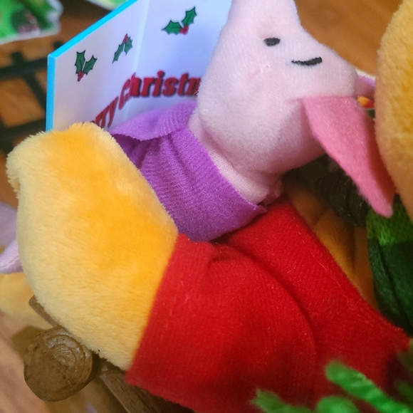 Disney Winnie the Pooh Animated Plush - Picture 7 of 7